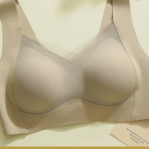 Women's strapless lingerie